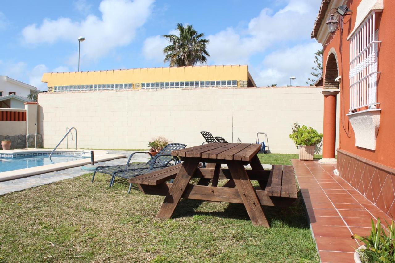 Chalet Marisma Con Piscina Privada Villa Chiclana de la Frontera Exterior photo